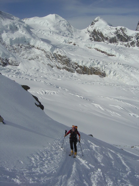 Montée en direction de la Pte Dufour