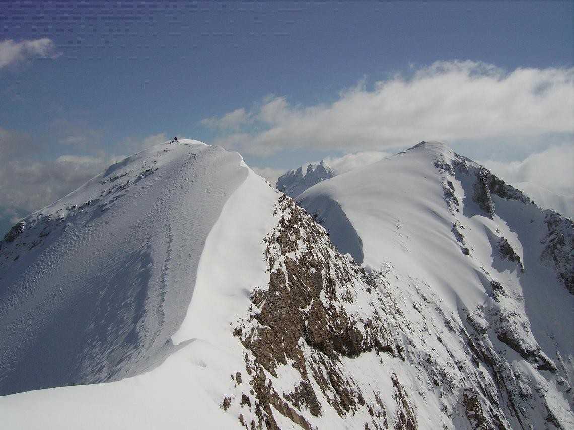 Dents du Midi entre les Dents Blanches
