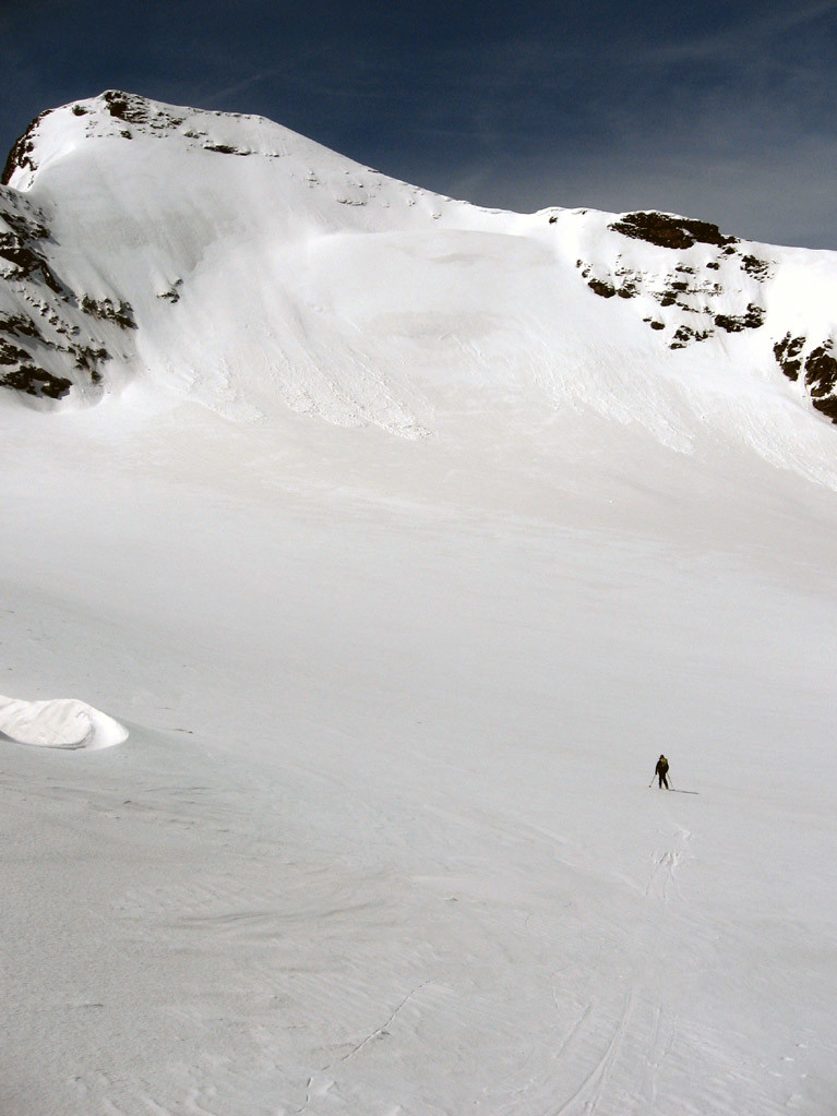 ai piedi della parete N della Grande Aiguille Rousse