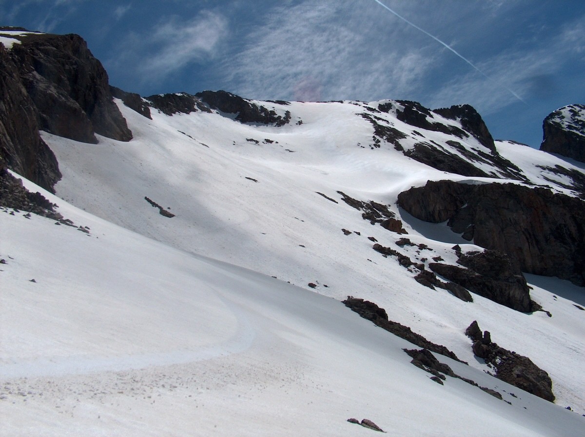 Le versant Ouest du Rochail.