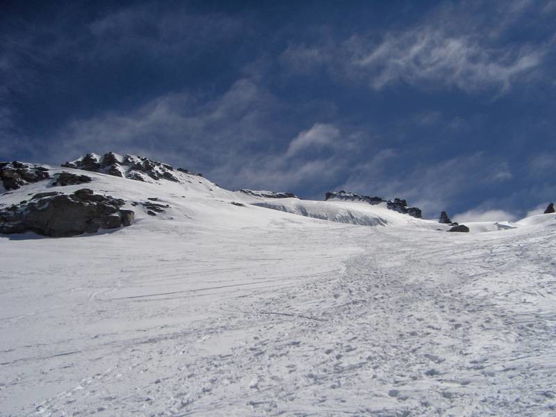 Gran Paradiso da dove la neve scendendo è tutta firn