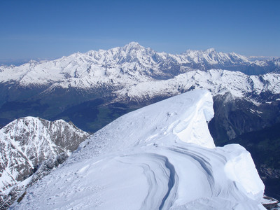 Il Massiccio del Monte Bianco dalla cima del Mont Pourri 3779 m.
