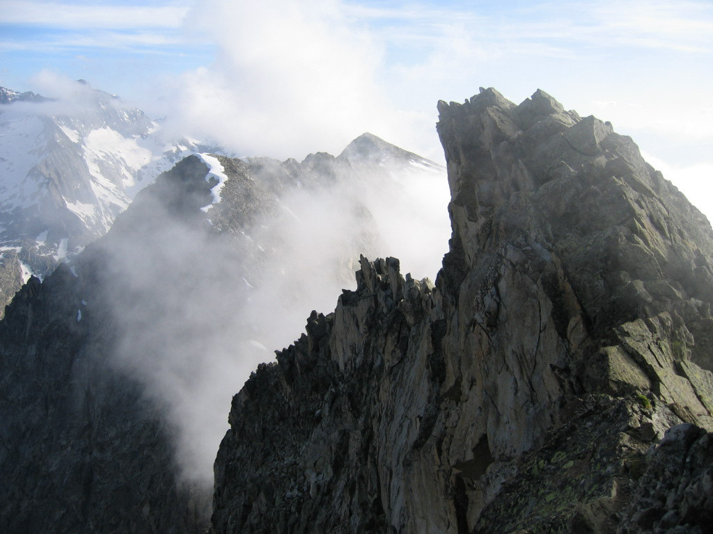 Sur l'arête des 3 conseillers au Néouvielle