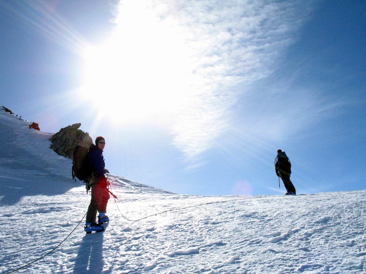 montée au Sattel (Pointe Dufour)
