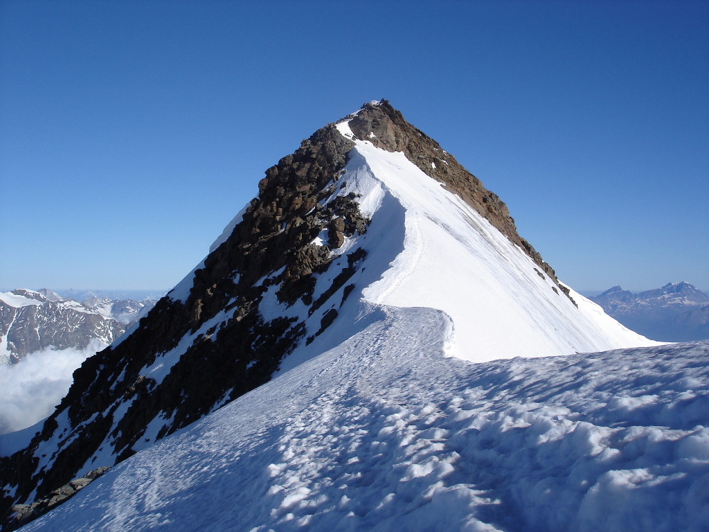 Arête sommitale S du Weissmies