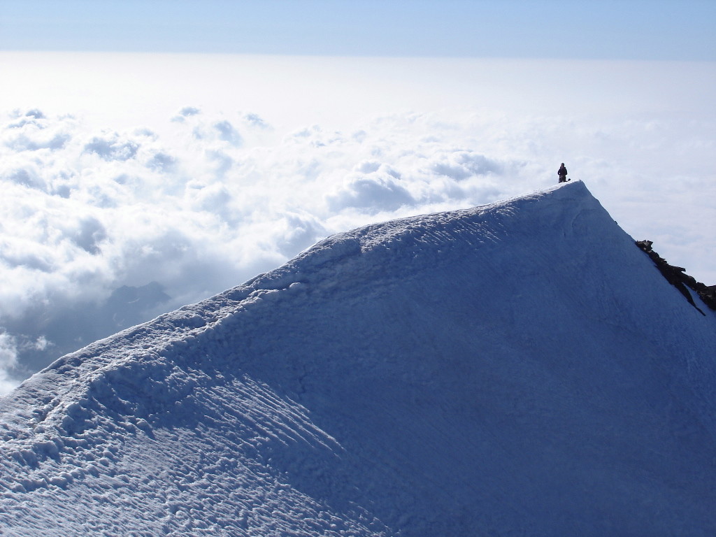 Arête sommitale S du Weissmies, suite
