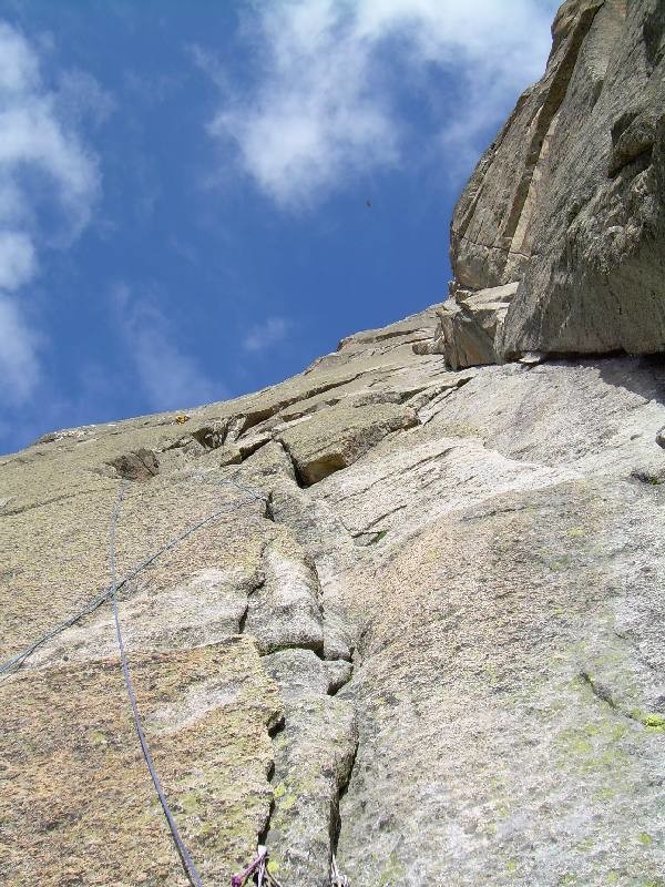 Dièdre des Mousquetaires, aiguille de Roc