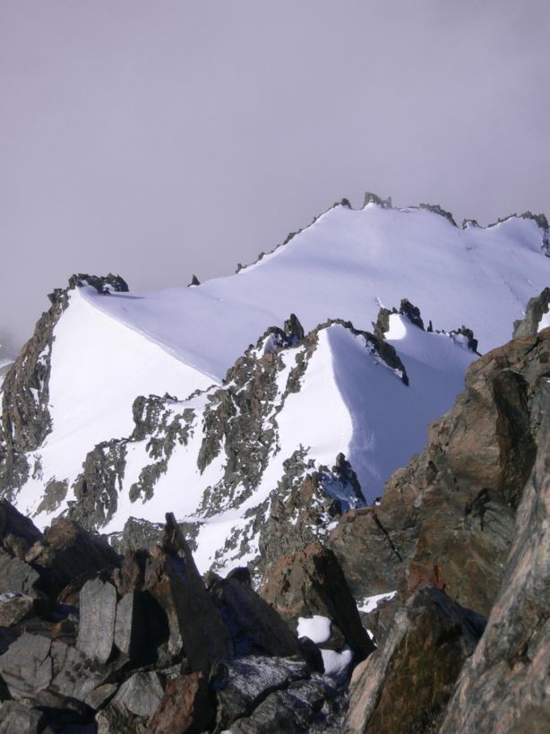 Aretes finales de l'éperon de la tournette