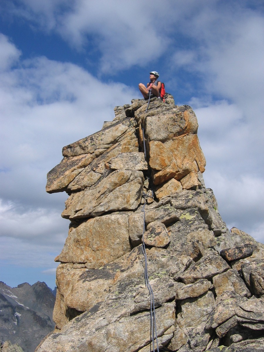 Arête NW de la grande aiguille de la Bérarde