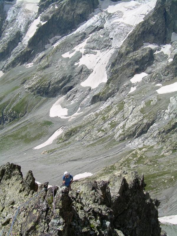 Séb sur les arêtes aériennes de Coste-Counier.