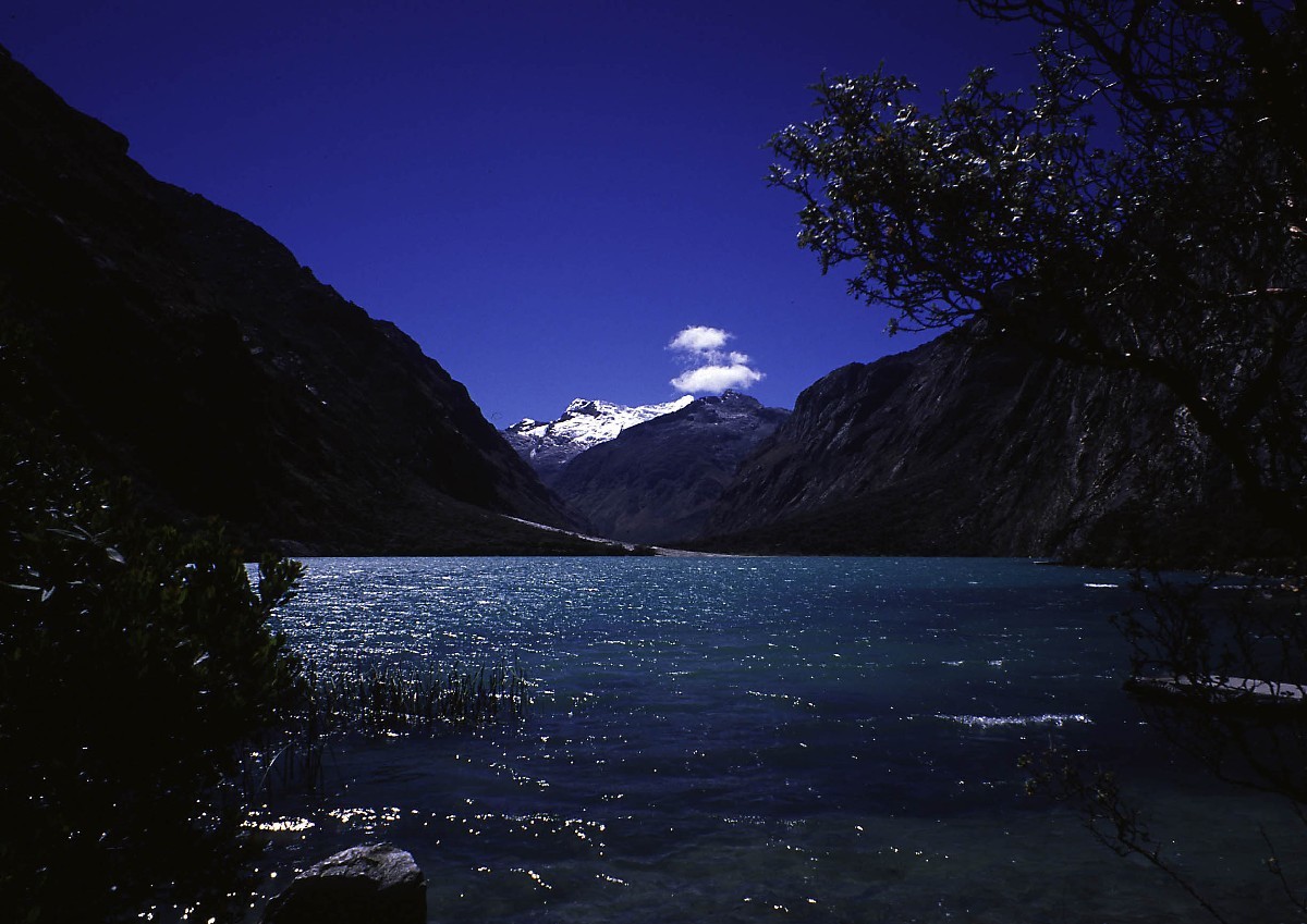 Laguna de Llanganuco (3900m)
