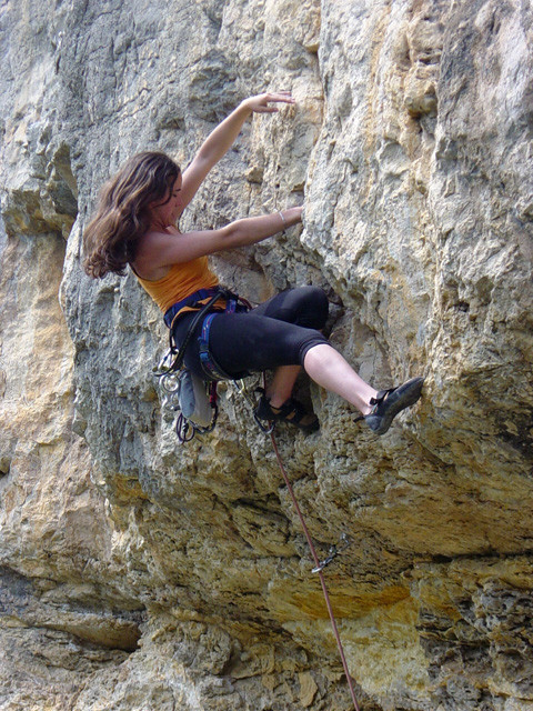 Charlotte dans "Le chien chien à sa mémère" 6c+
