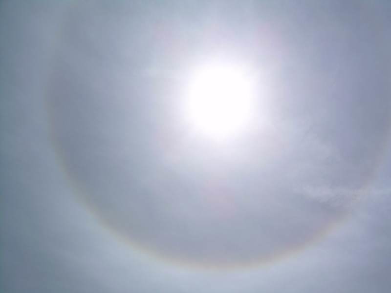 Halo très joli pendant l'escalade du Diable à Coste-Counier.