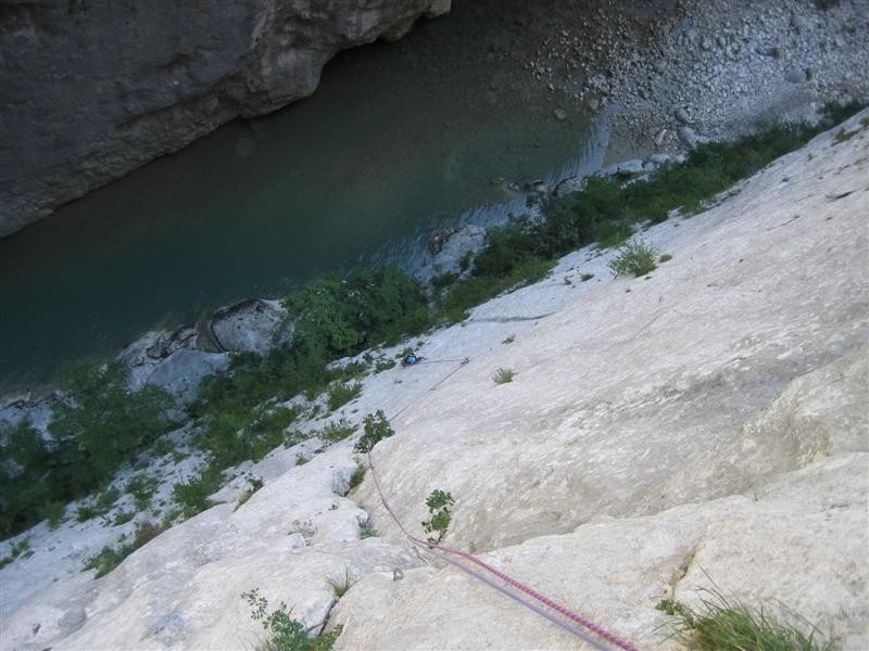 Rocher froid des murs du Couloir Samson.