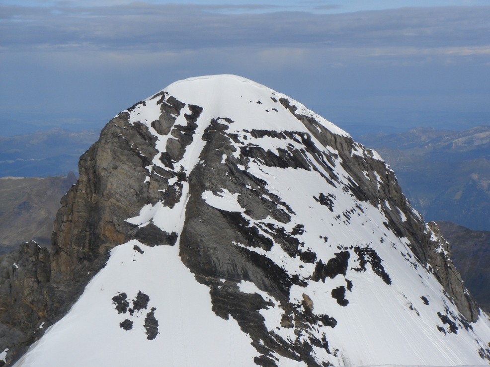 Wetterhorn par le Willsgrätli de la cabane Gleckstein
