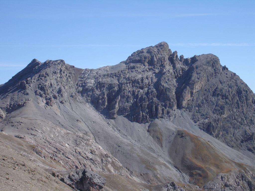 La Corna Cavalli 2991 m, durante la salita al Piz Trupchun 2941 m dal passo omonimo.