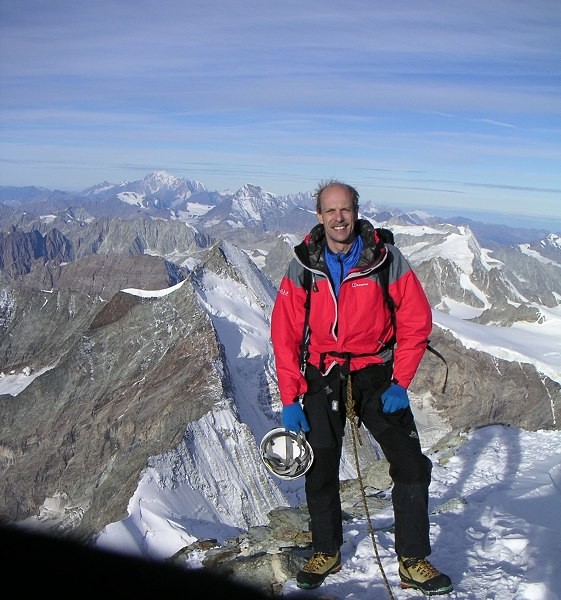 RobbieH on summit of Cervino