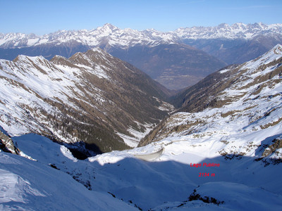 L'esteso panorama verso Nord, dalla cima del Monte Masoni 2663 m.
