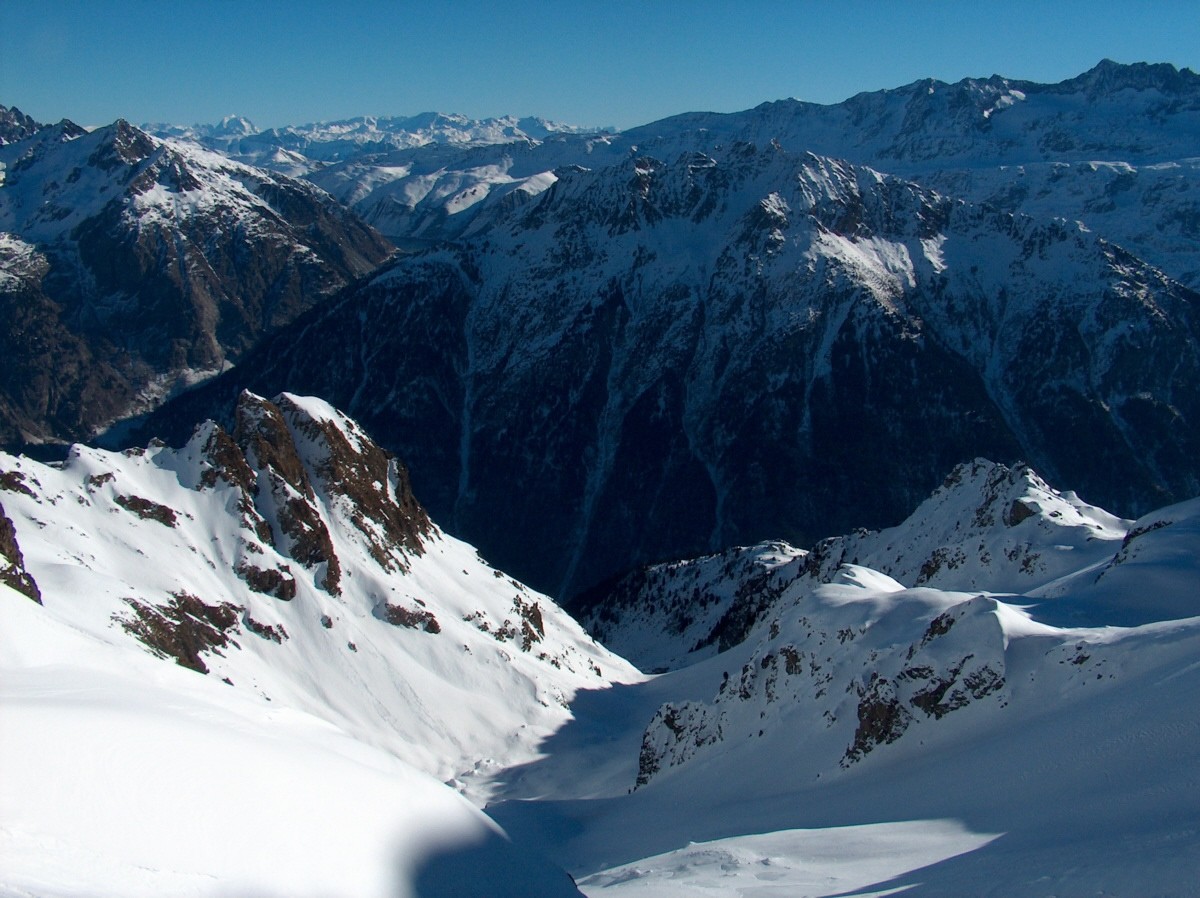 Du Col de Roche Noire vers l'Est.