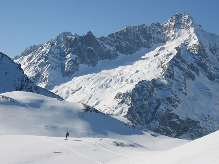 Dolent depuis Vichères-Bavon