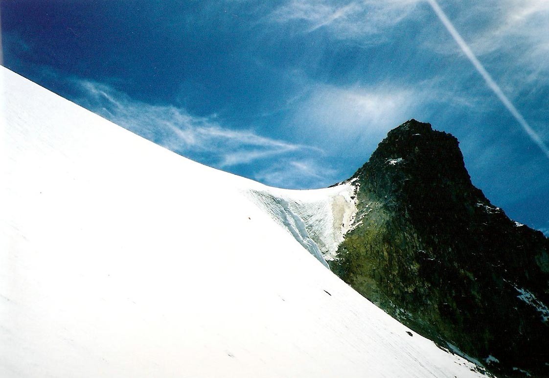 Glaciar del Estómago, versant W