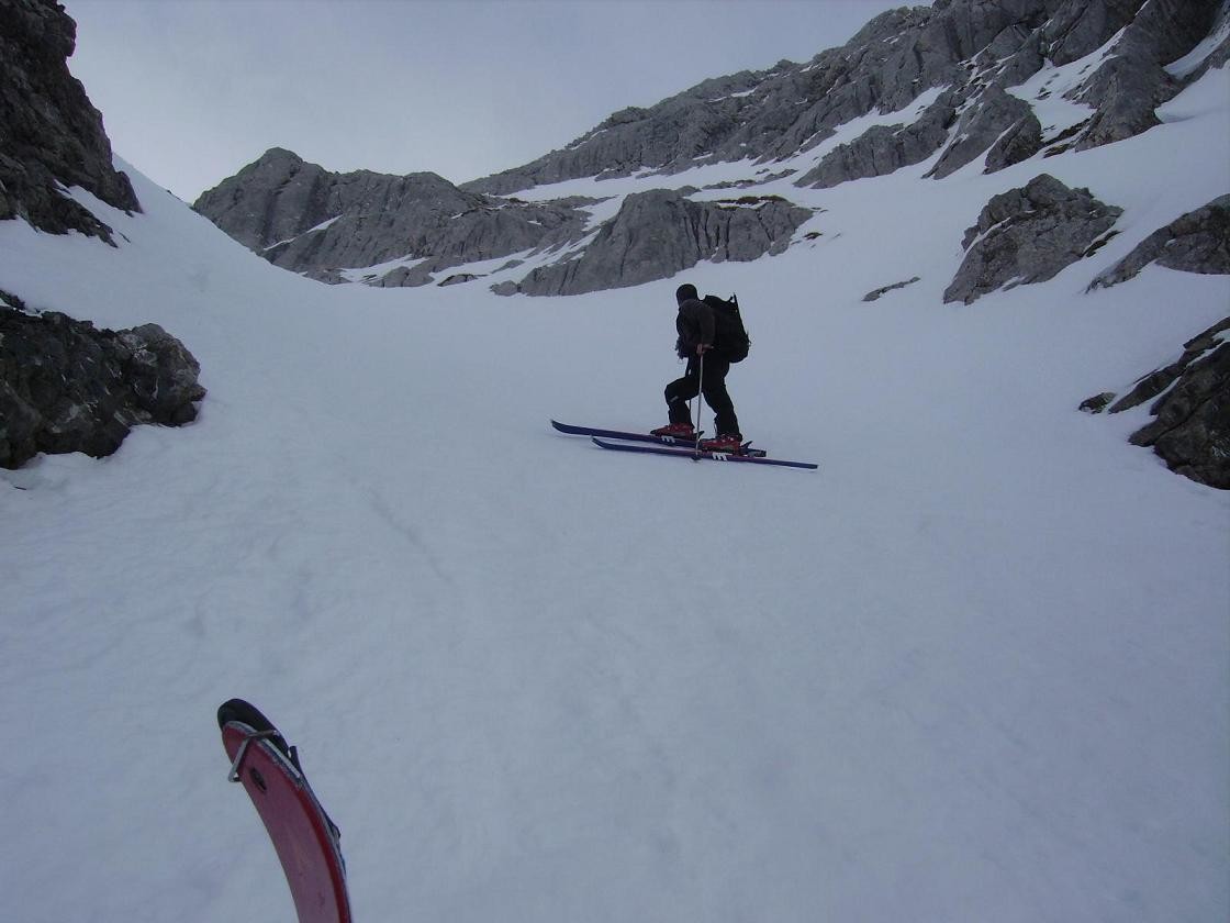 Montée dans la combe de Foiroux