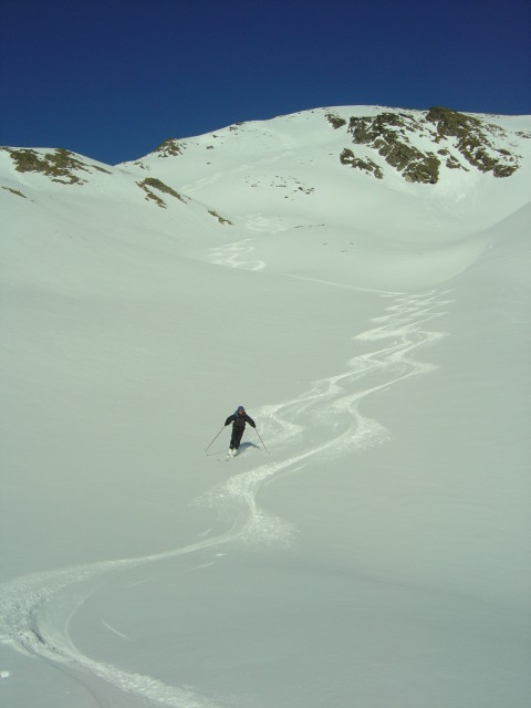 Descente du versant S-W de Loicherspitza