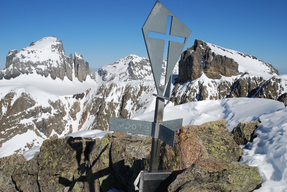Dalla cima vista su G.Spannort e Zwaechten