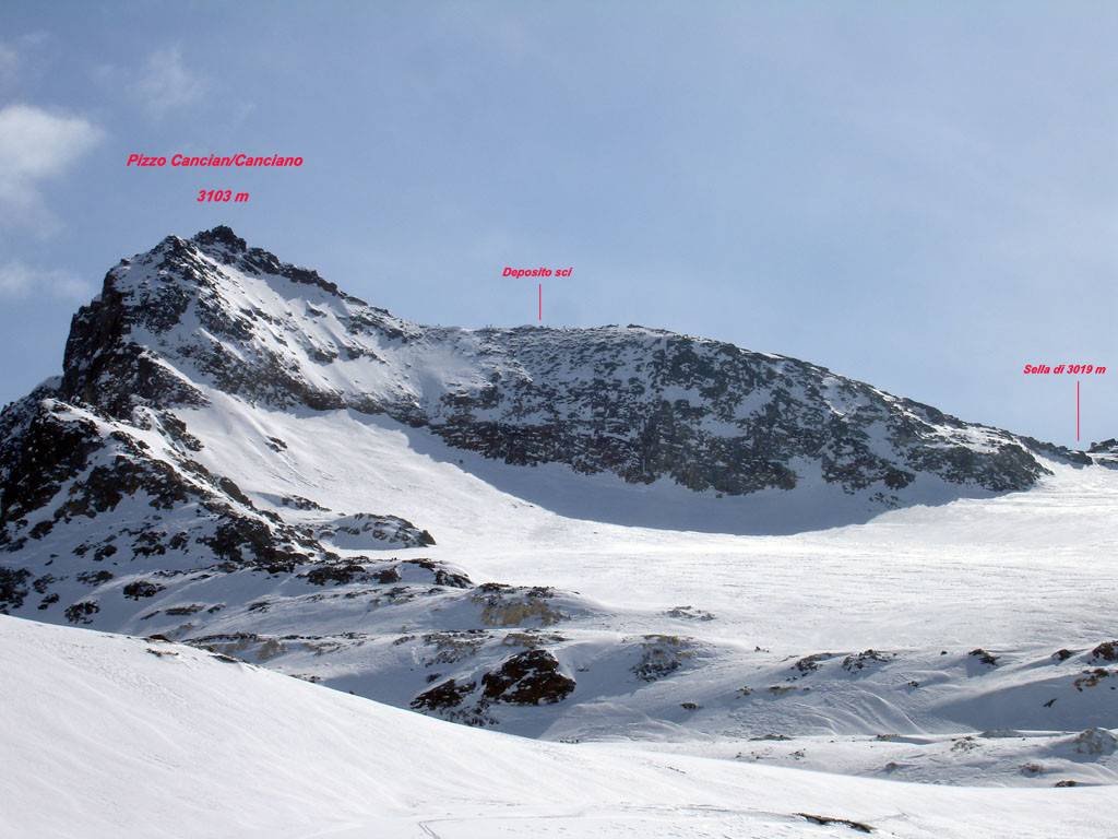 Il Pizzo Cancian 3103 m, versante Nord.