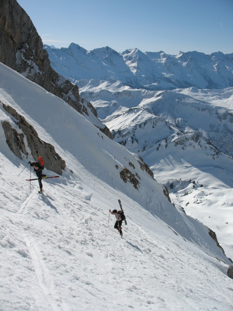 Montée au col des Portes de l'Enfer couteaux nécessaires