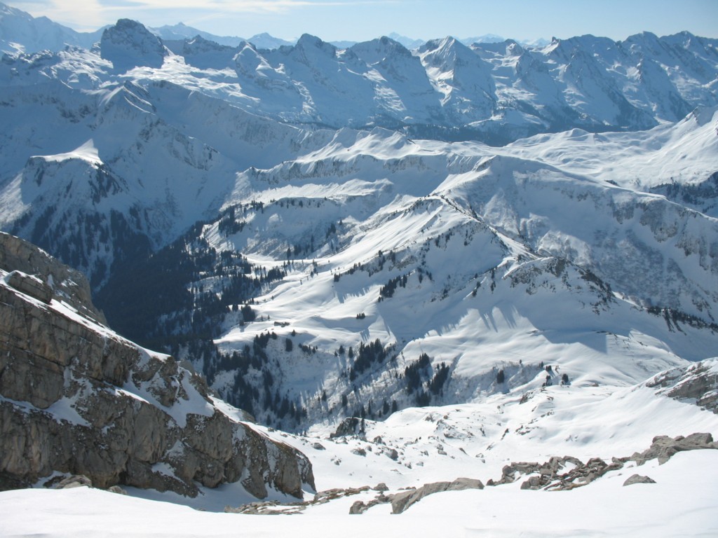 Chaîne des Aravis du sommet de la Pointe du Midi