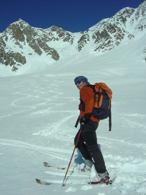 Le couloir de Oujets de Bagnes, versant Liddes