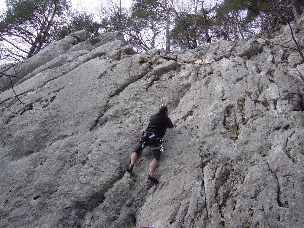 Christophe Girardin dans "L'oreille cassée" à Bonnes Fontaines, Jura Suisse.