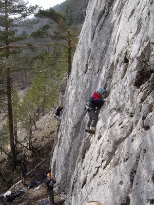 Killian Girardin dans "Objectif lune" à Bonnes Fontaines, Jura Suisse.