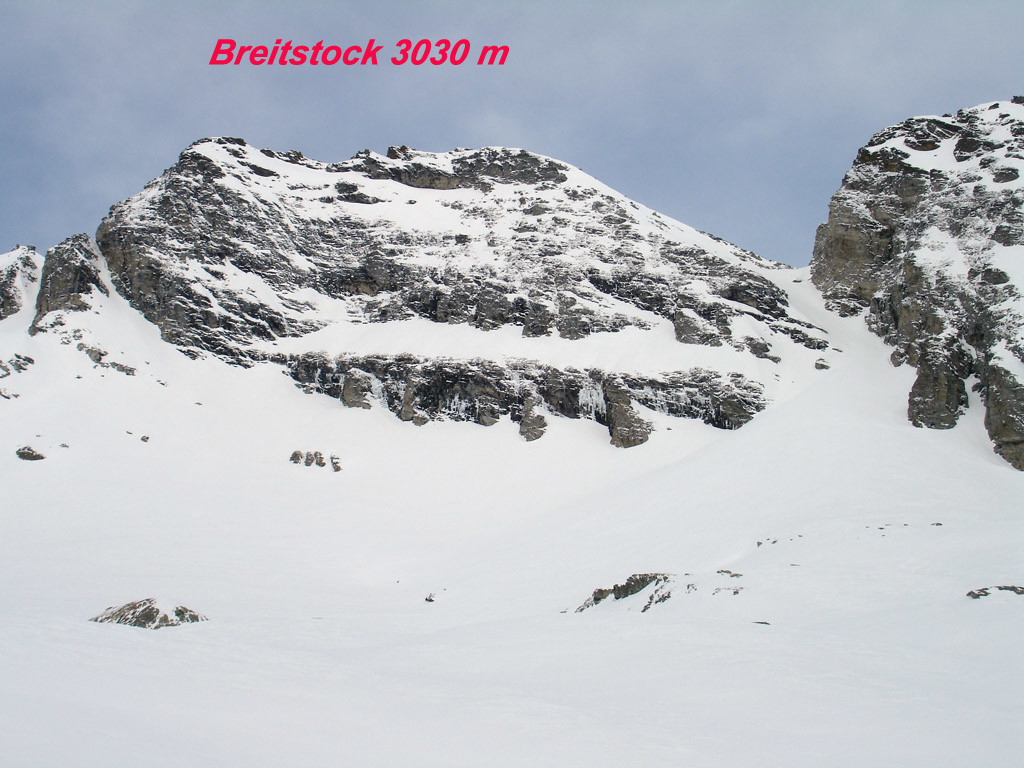 Il Breitstock 3030 m, versante SE.