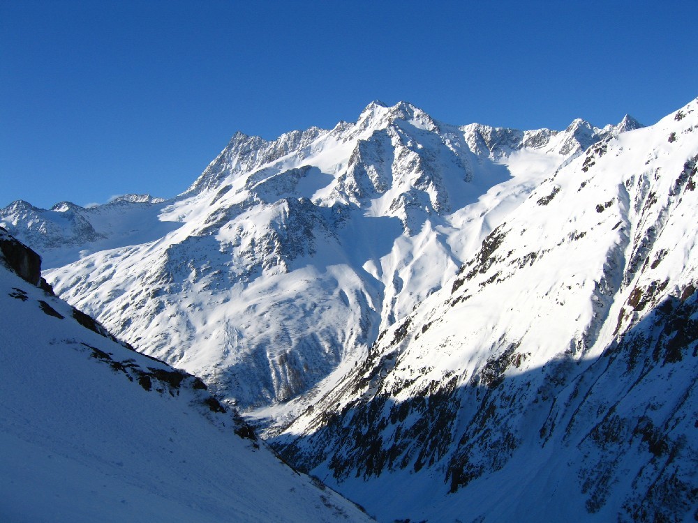 Pioggia fino ad Airolo, ma poi...questo è lo spettacolo che ci attende in Meiental
