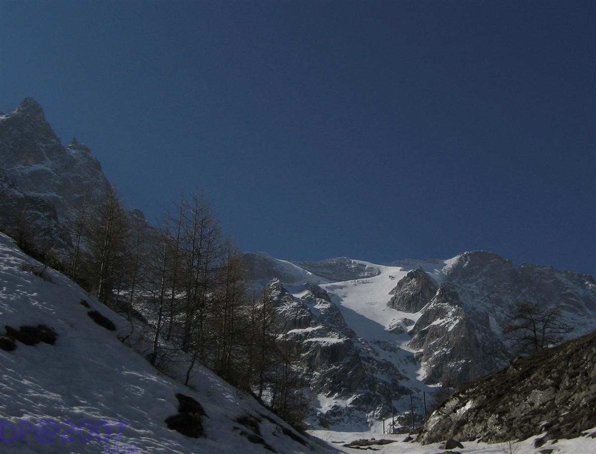Les Enfetchores depuis le Vallon de la Meije