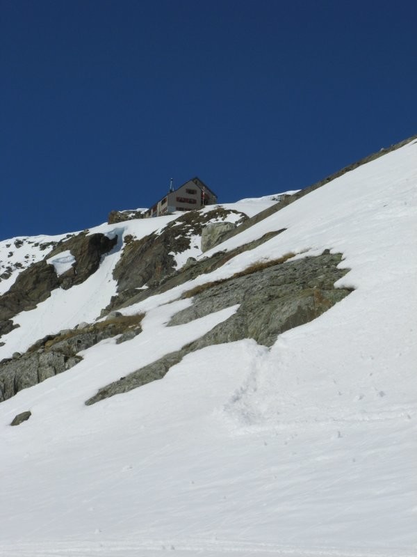Rotondo: cabane CAS