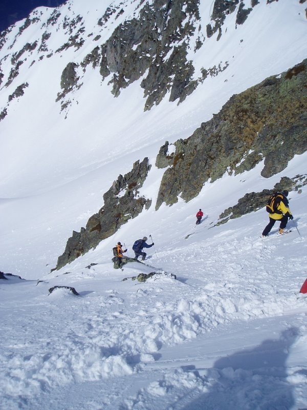 Passage raide en descendant du Grand Mont vers les lacs de la Tempête