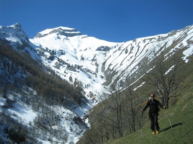 Vue générale sur le sommet