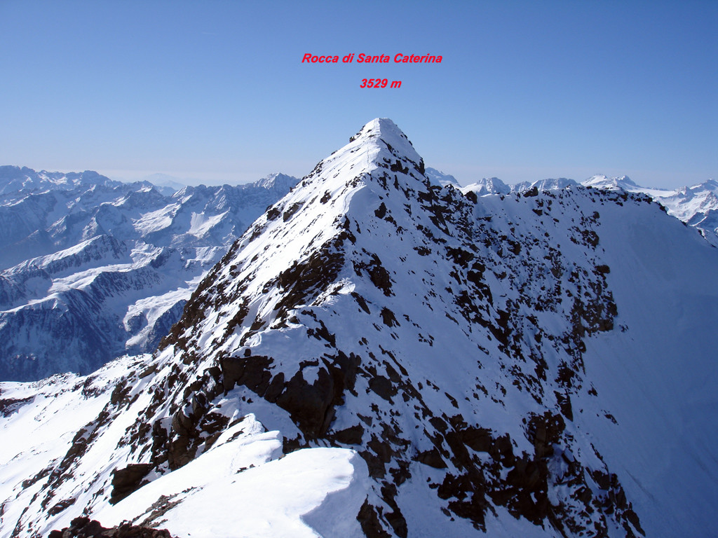La Rocca di Santa Caterina e la cresta Nord, vista dalla Cima di Peio 3549 m.