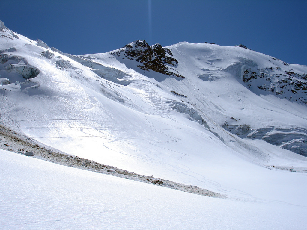 Il versante Nord della Punta Cadini 3524 m.
