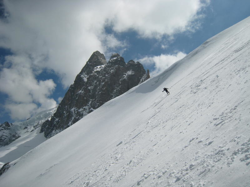 dans le haut des Enfetchores