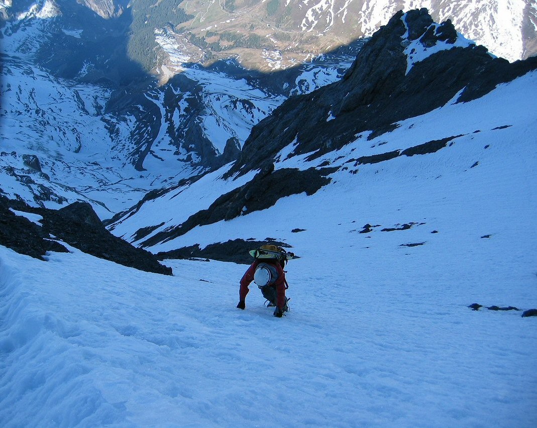 Dans le haut de la face W, vers 3700m