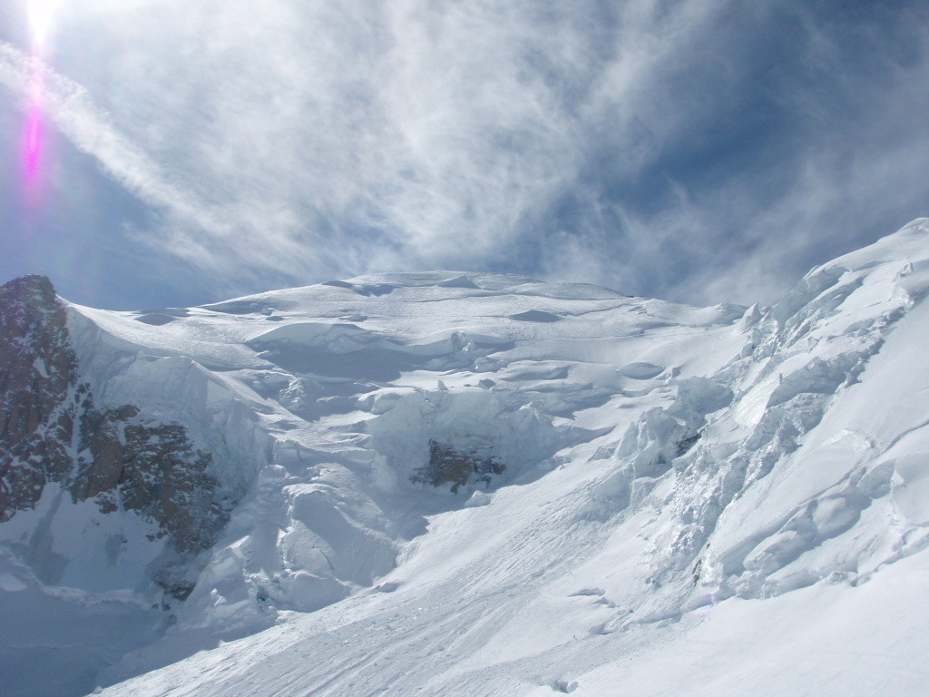 Vue d'ensemble de la face N du Mont-Blanc