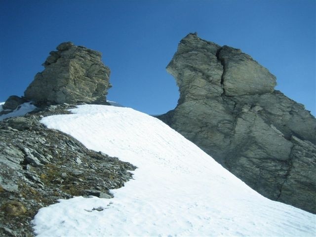 Juste au-dessus du col