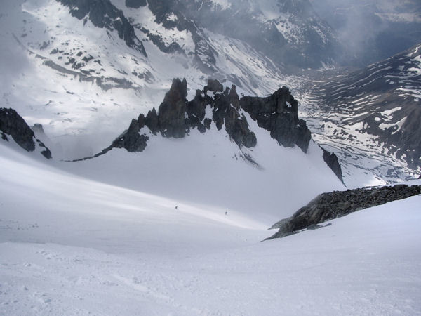 Scendendo dalla Montagne des Agneaux lungo il ghiacciaio Reou d'Arsine