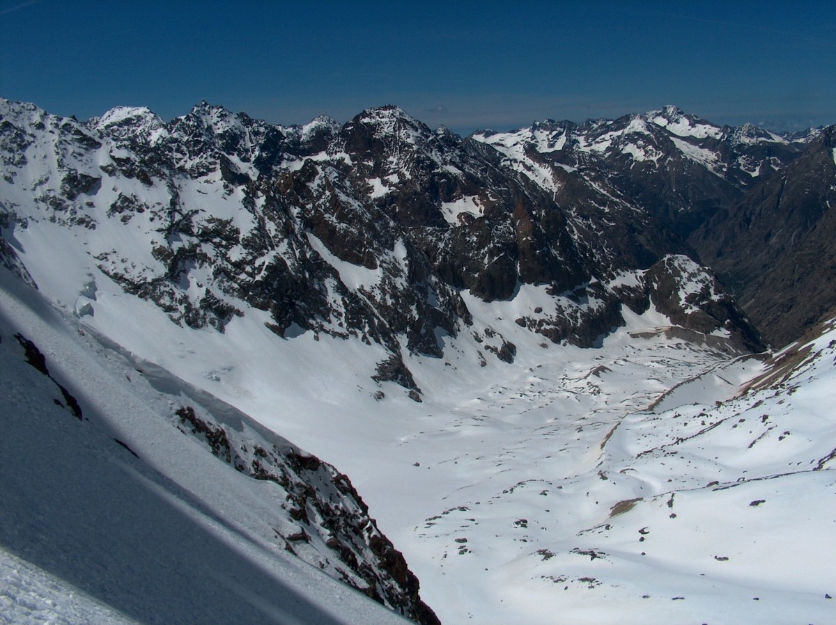 Le Glacier de Bonne Pierre et environs.