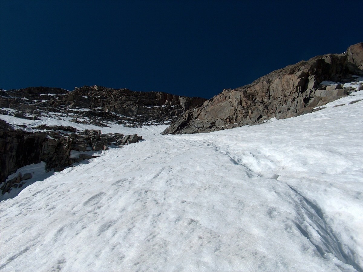 Le tiers supérieur du couloir.