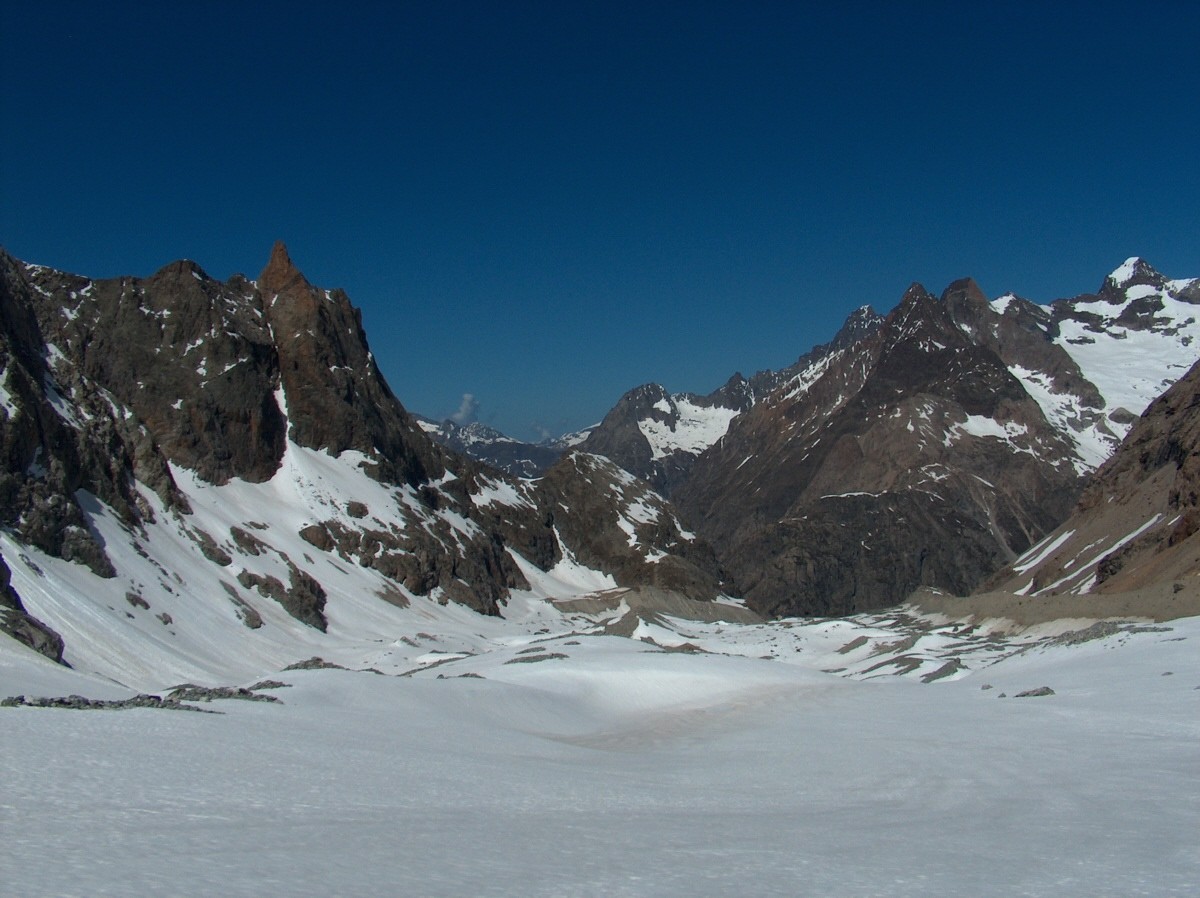 Du Glacier de Bonne Pierre vers l'W.